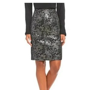 Calvin Klein Womens Metallic Print Knee-
Length Pencil Skirt silver size 8p